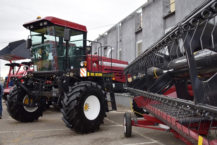 Волгоградская область - лидер по обновлению машинно-тракторного парка Волгоградская область - лидер по обновлению машинно-тракторного парка - фото